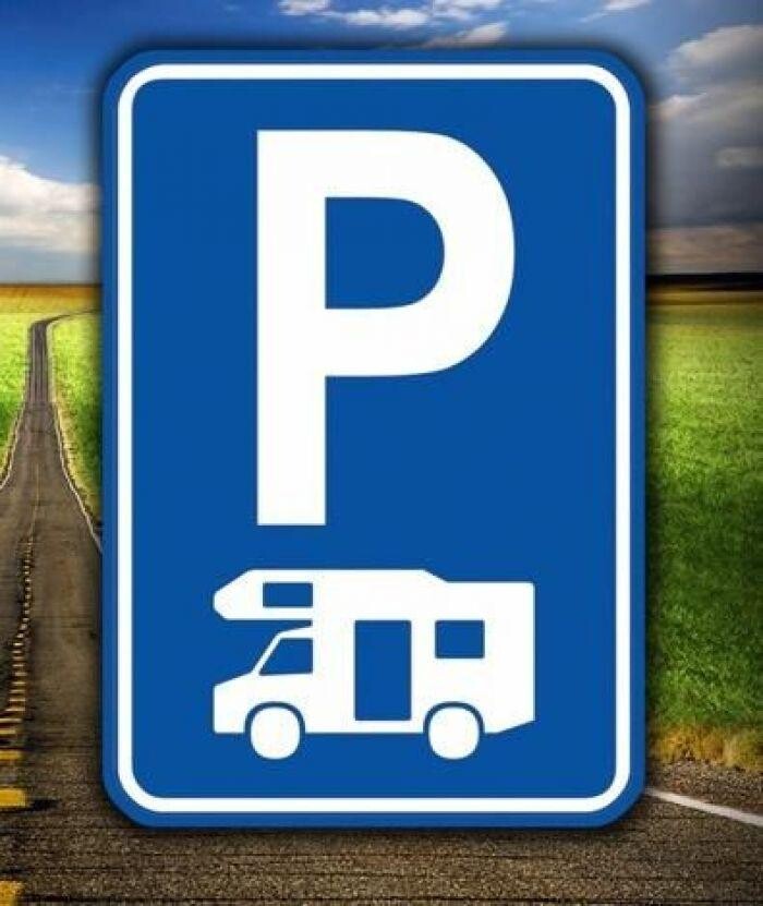 Images Parking Car Llacuna