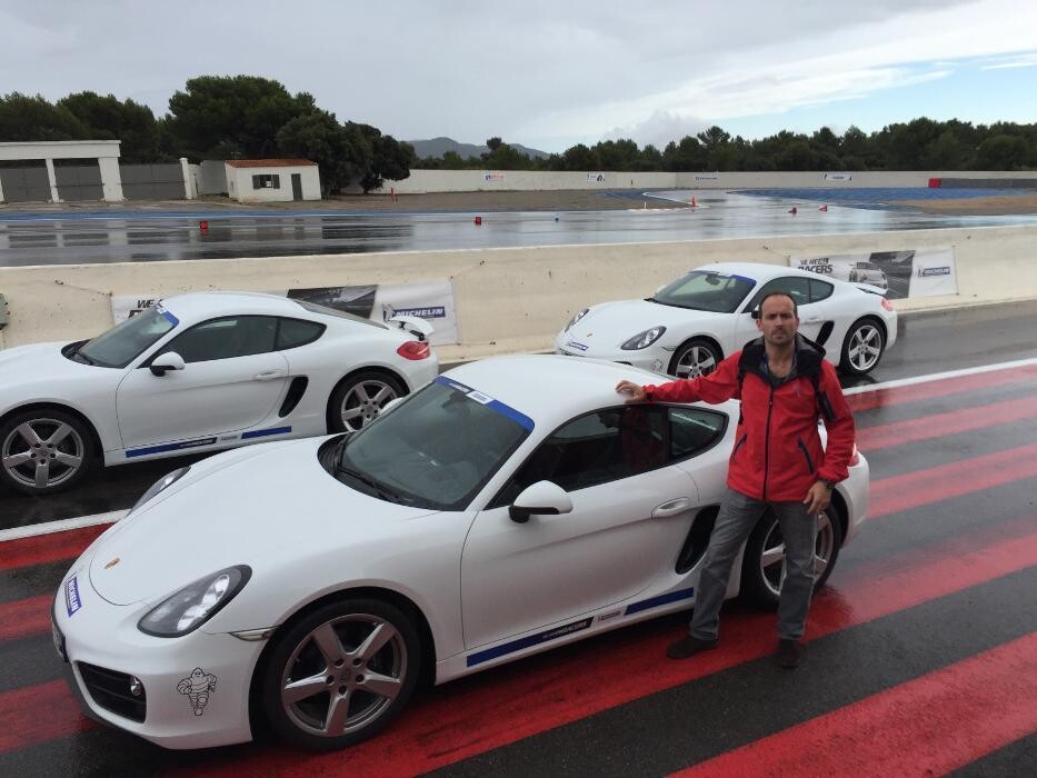Images Castrol Service Euromaster Garaje Grand Prix