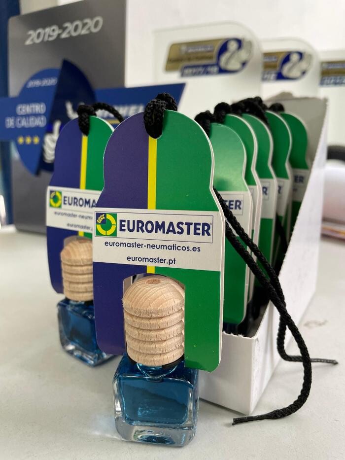 Images Castrol Service Euromaster Garaje Grand Prix