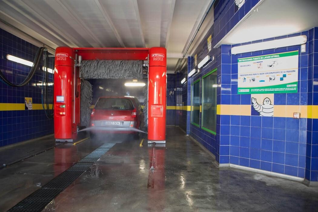 Images Euromaster San Ildefonso Neumáticos La Granja, S.L.