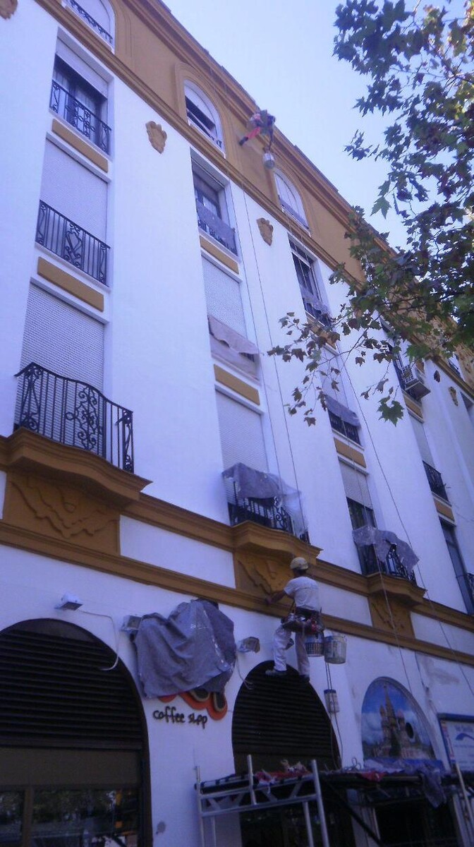 Images Dali Trabajos Verticales