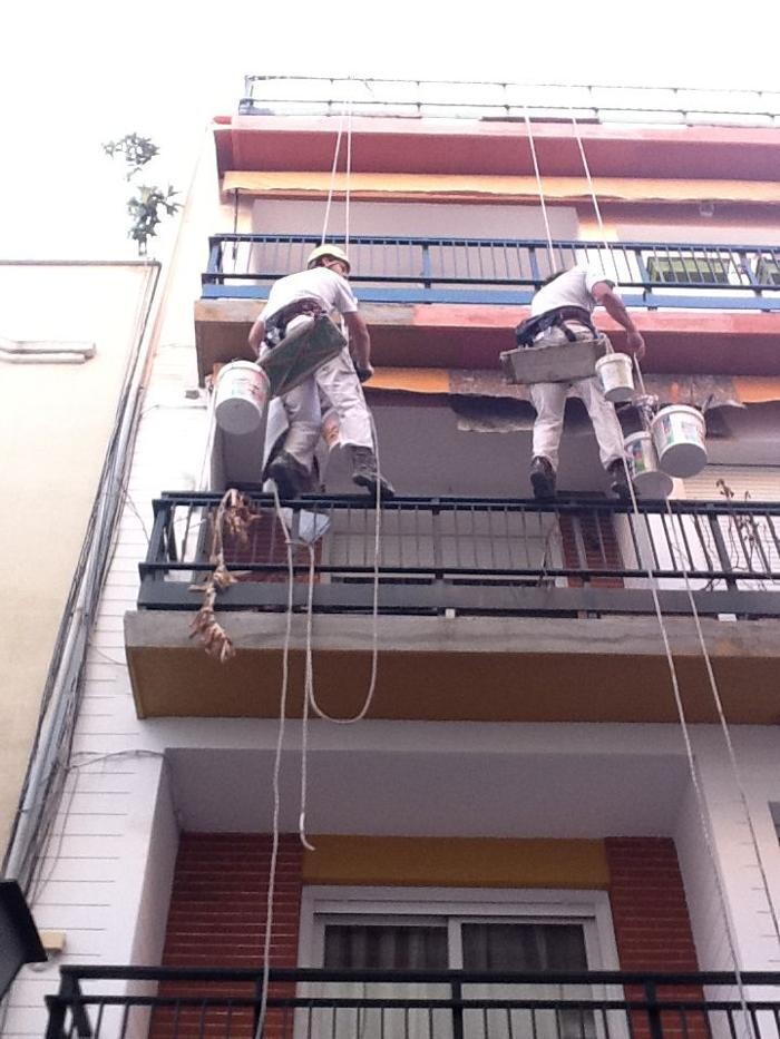 Images Dali Trabajos Verticales