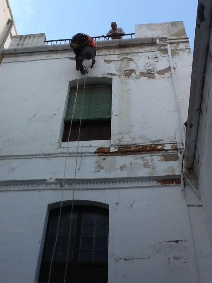 Images Dali Trabajos Verticales