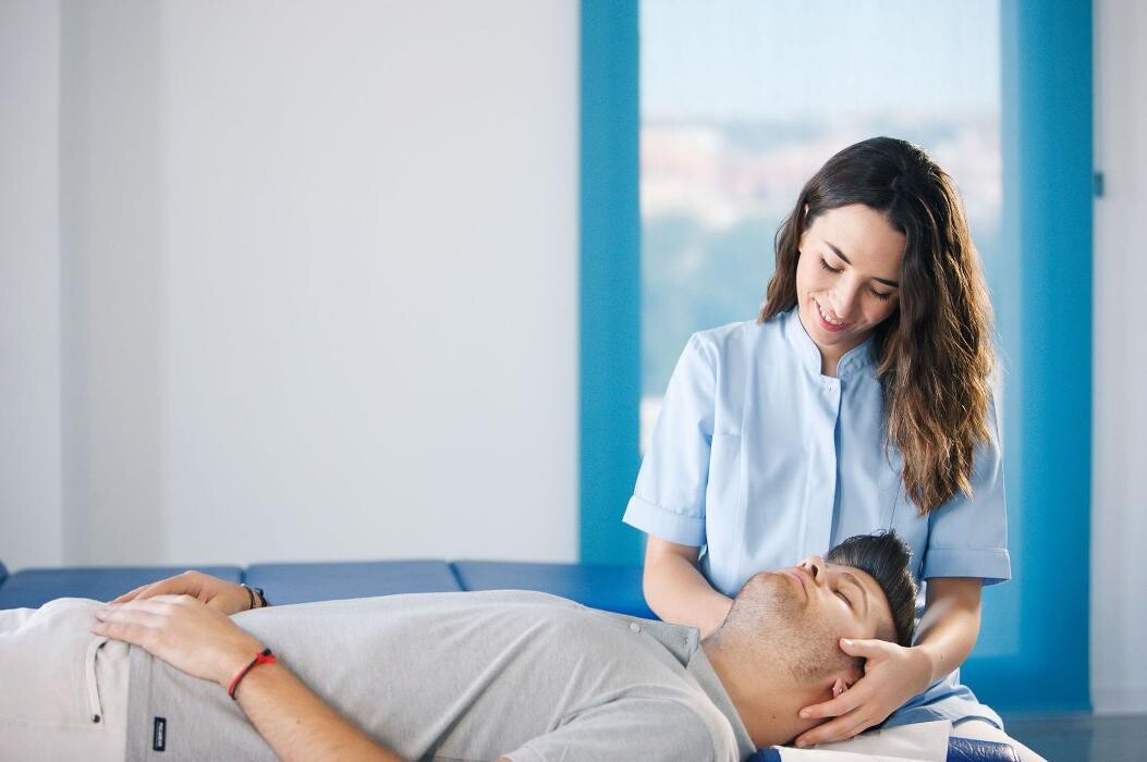 Images Centros Valverde Quiropráctica y Fisioterapia