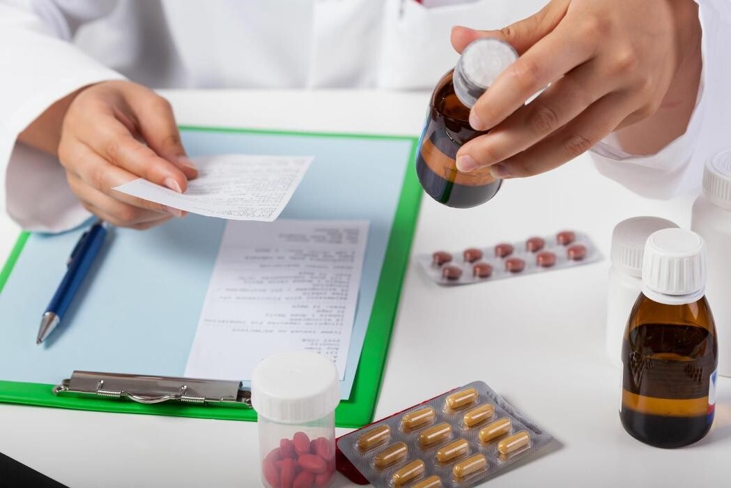 Images FARMACIA SOMONTES