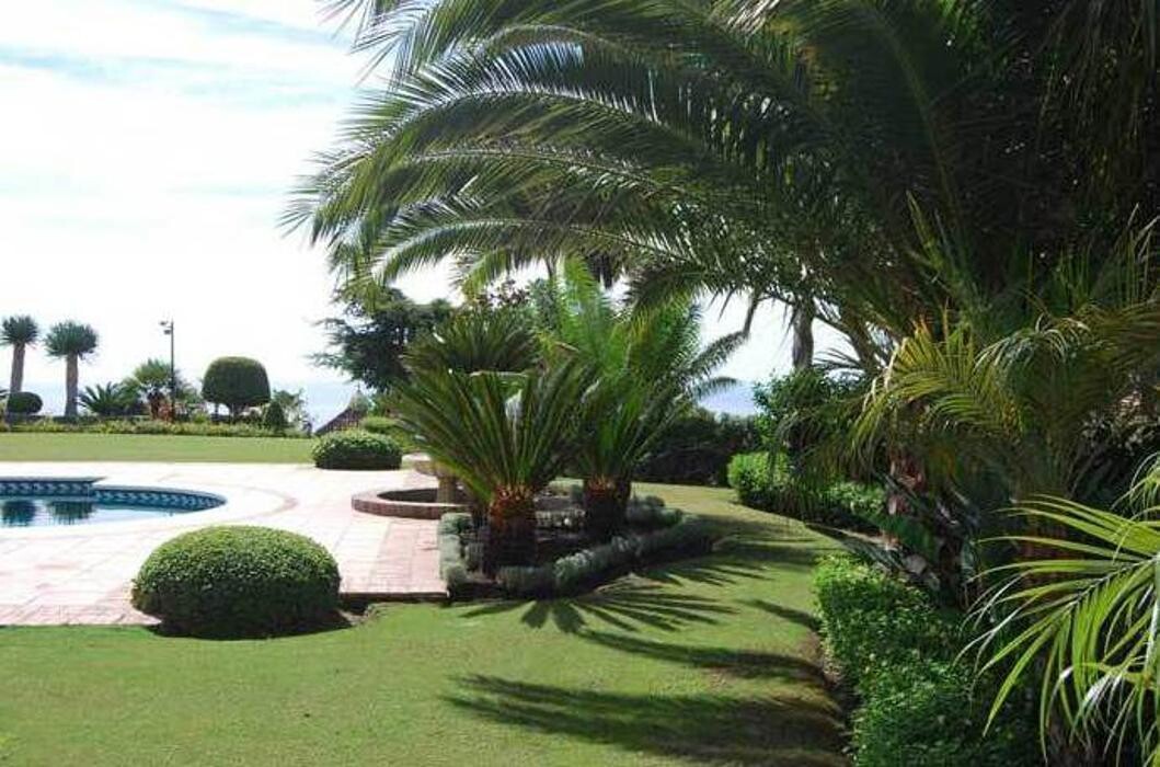 Images Fantastic Gardens