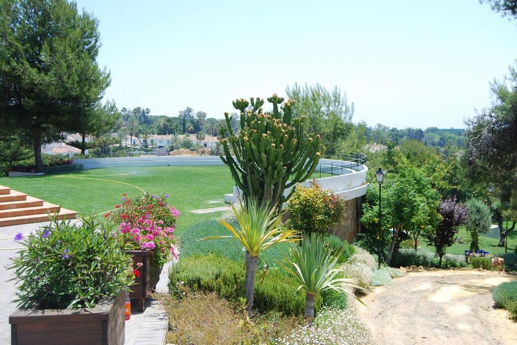 Images Fantastic Gardens