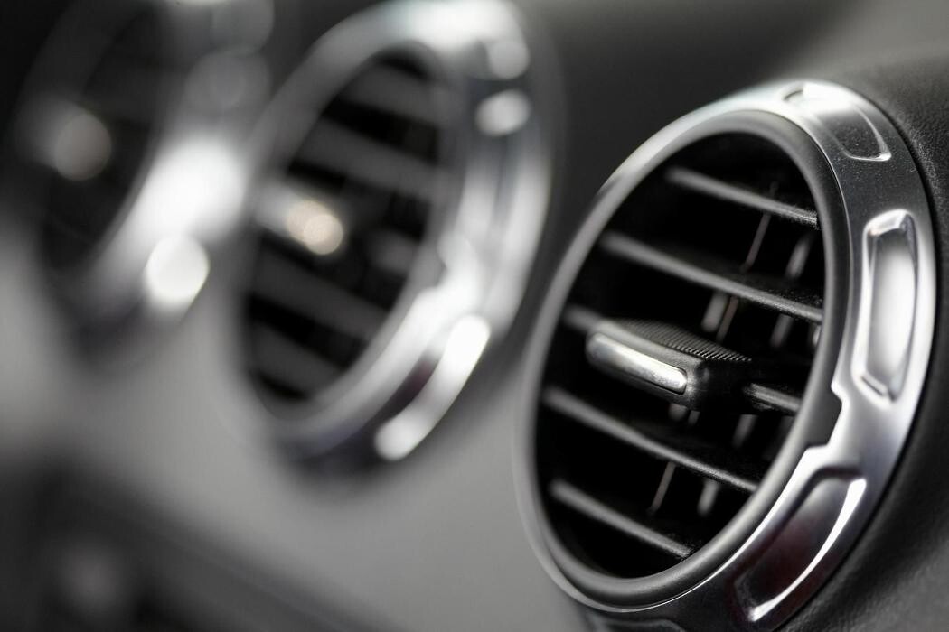 Images Trizán Car