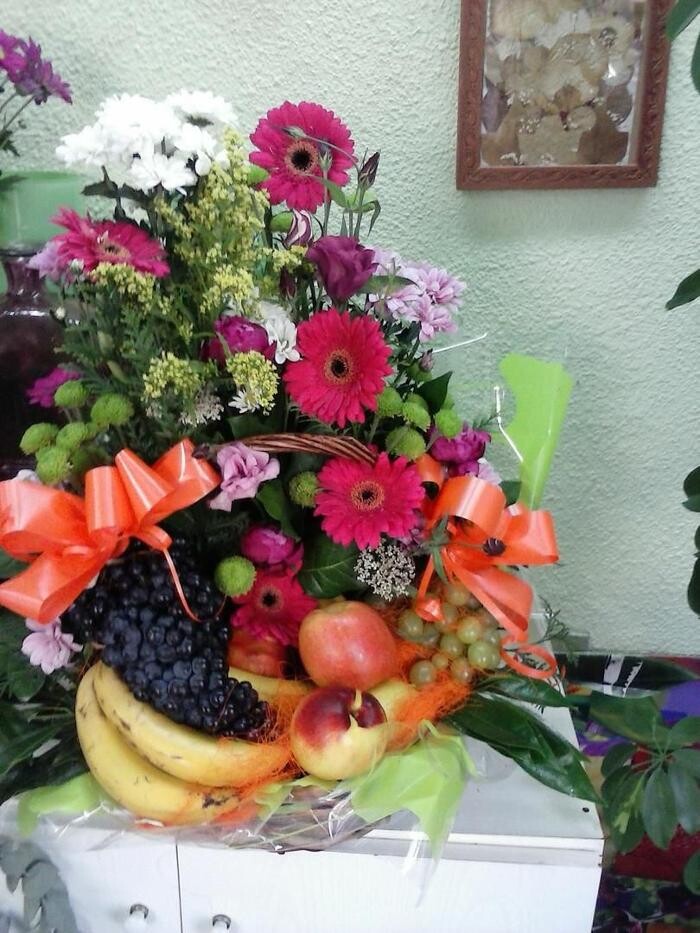 Images Artemisa Flores