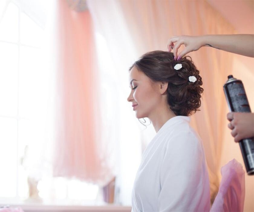 Images Peluquería y Estética Laris