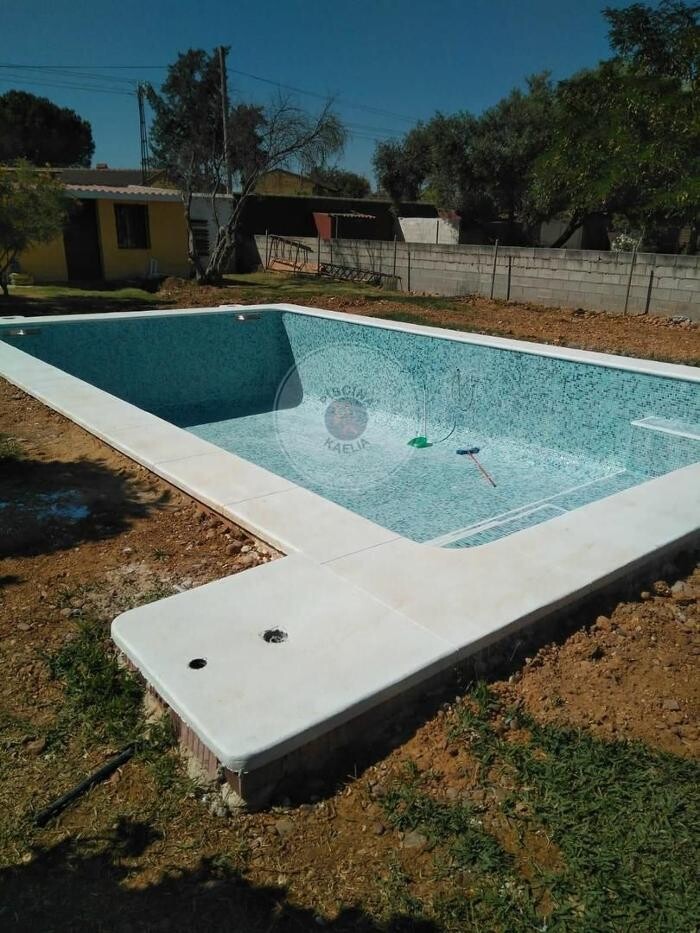 Images Piscinas Kaelia