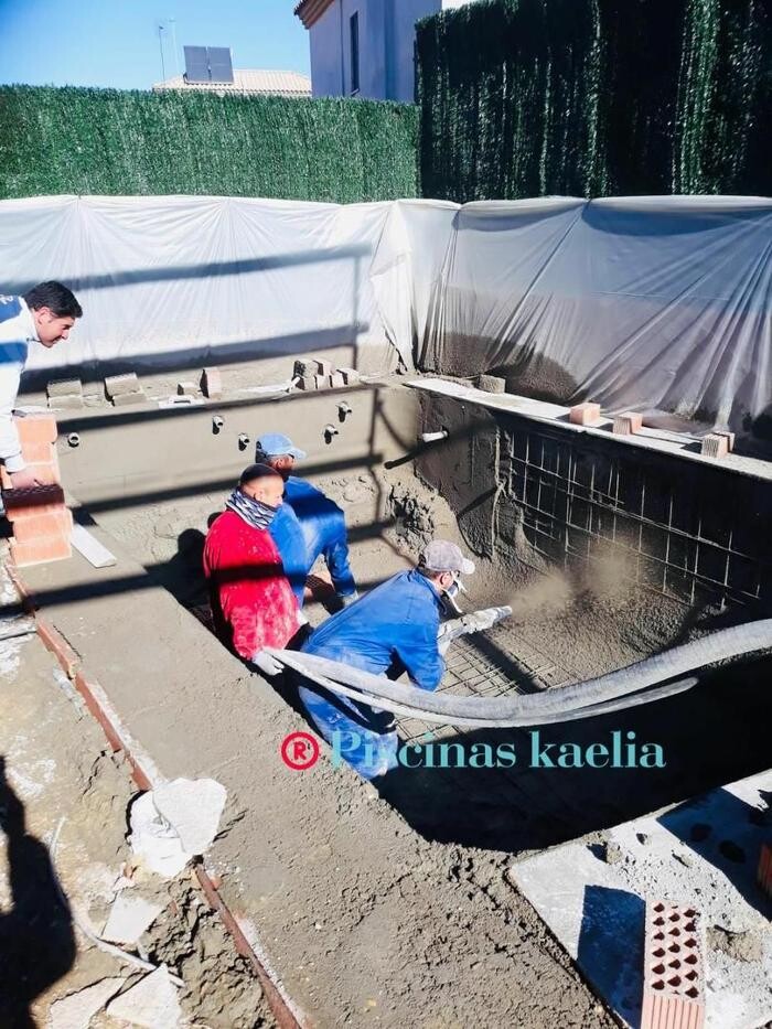 Images Piscinas Kaelia