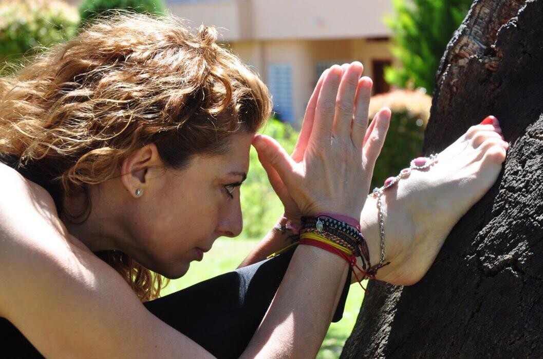 Images Izel Yoga