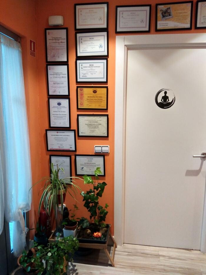 Images Izel Yoga