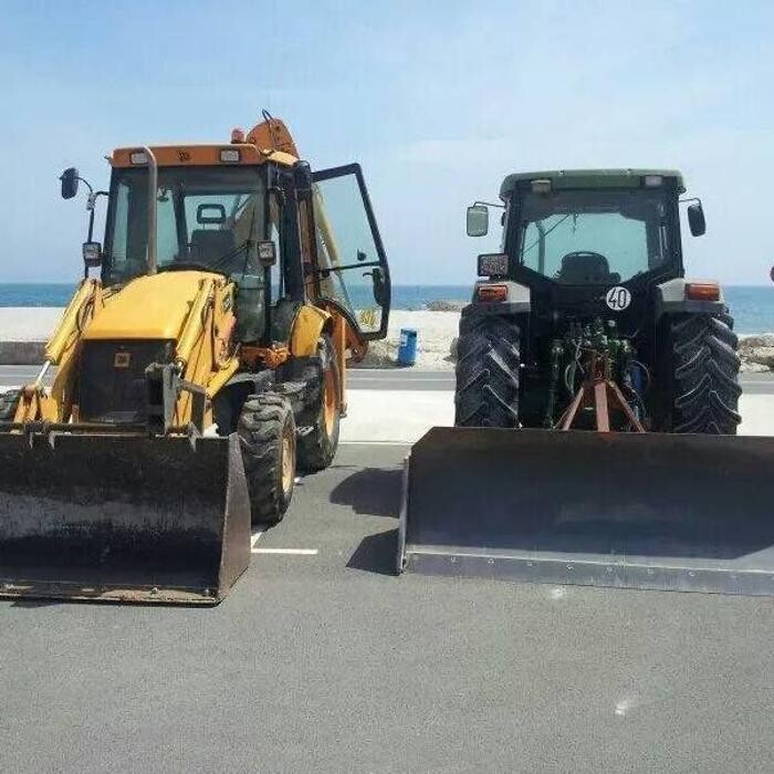 Images Tractores y Excavaciones Mores