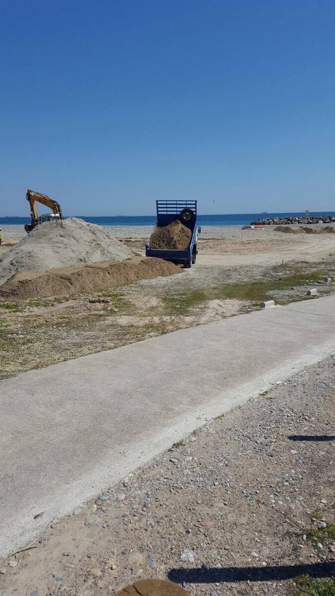 Images Tractores y Excavaciones Mores