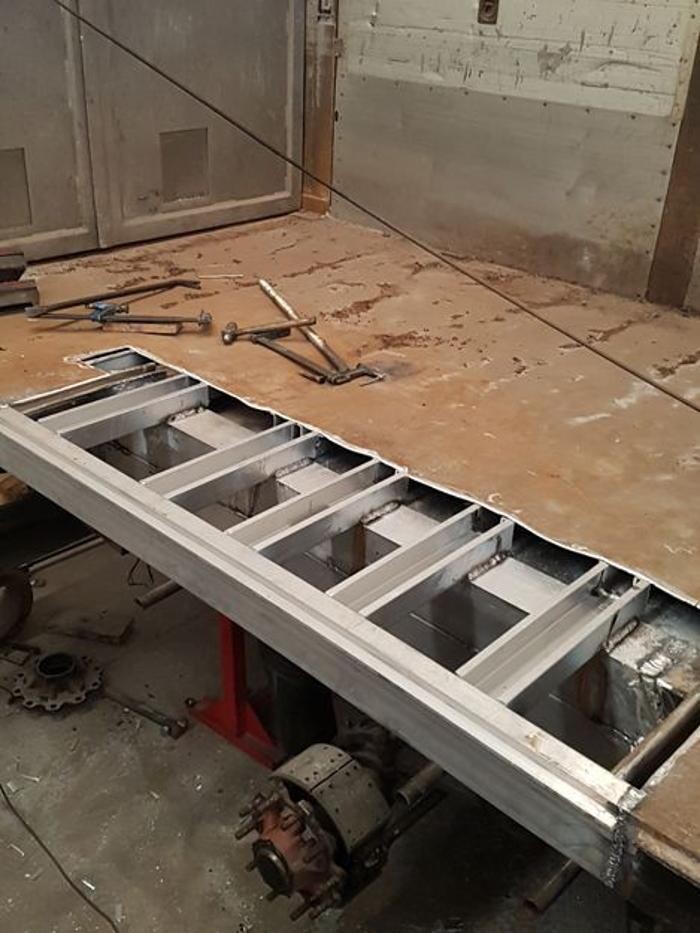 Images Asistencia Mecánica Trailer Plaza