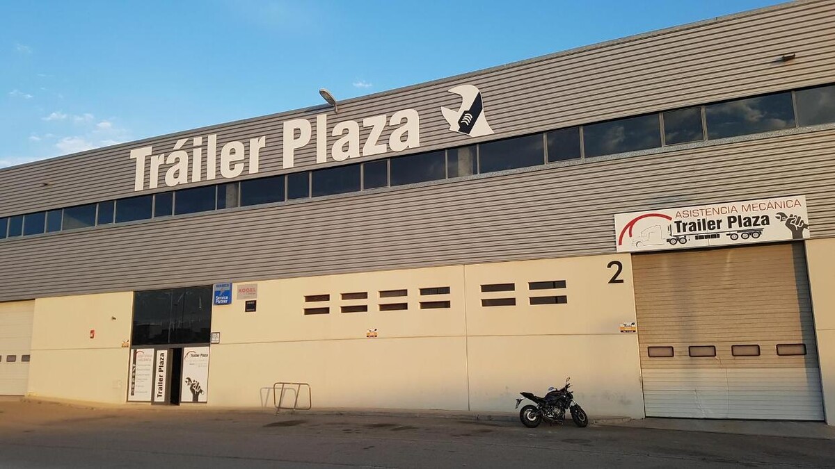 Images Asistencia Mecánica Trailer Plaza