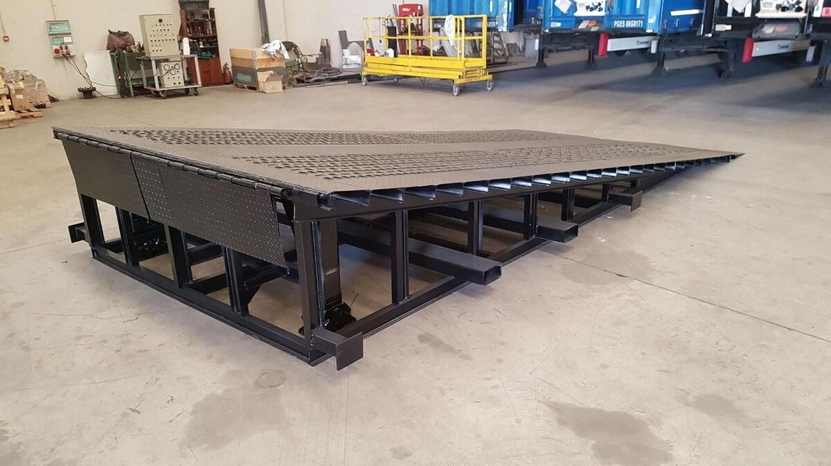 Images Asistencia Mecánica Trailer Plaza