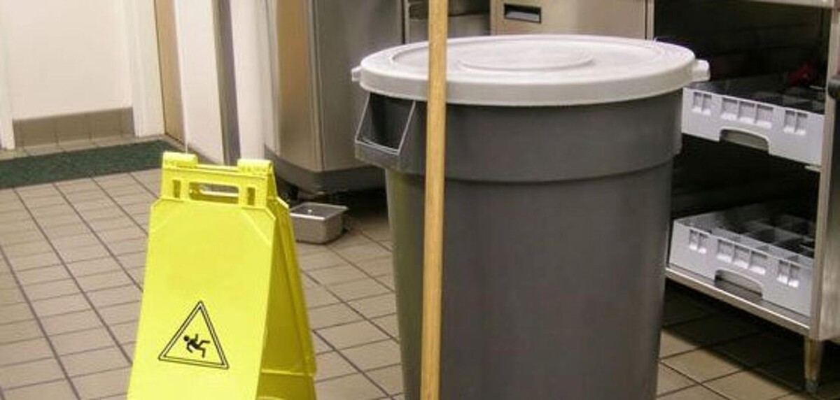 Images LIMPIEZAS Y CONTROL DE PLAGAS JAKE