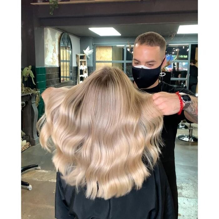 Images OSCAR PALOS hair salon