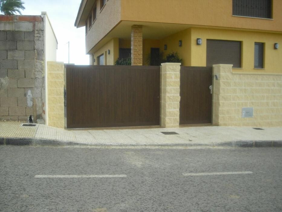 Images Cerramientos Cartago Cecart Sl