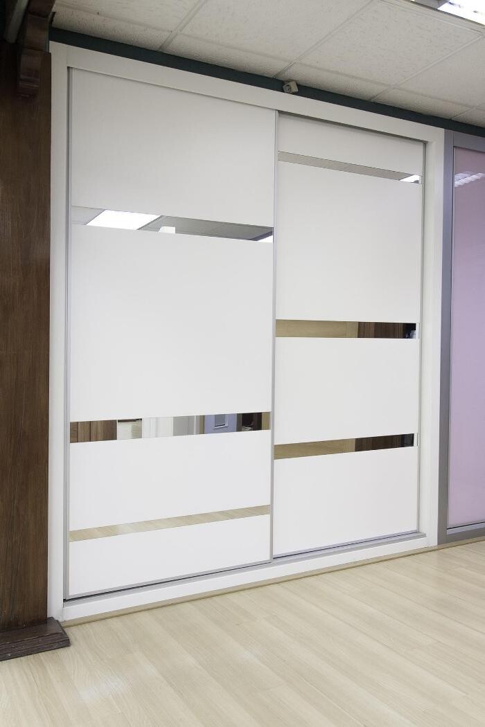 Images Puertas Burg LP