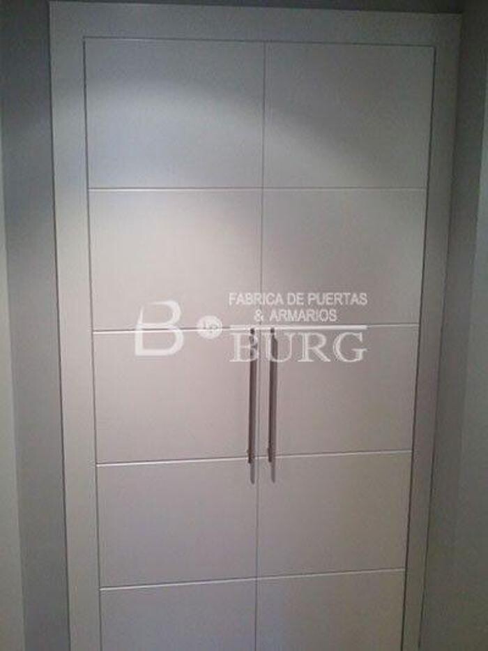 Images Puertas Burg LP