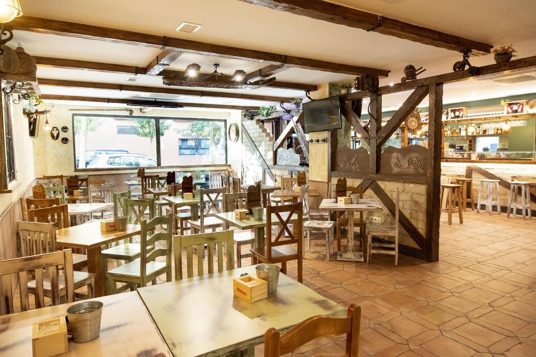 Images TABERNA TRES HERMANOS C/ANDRÓMEDA