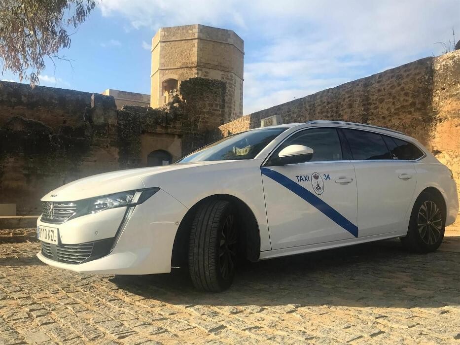 Images TELE TAXI ALCALÁ DE GUADAÍRA GATRIENZ GROUP S.C.A.