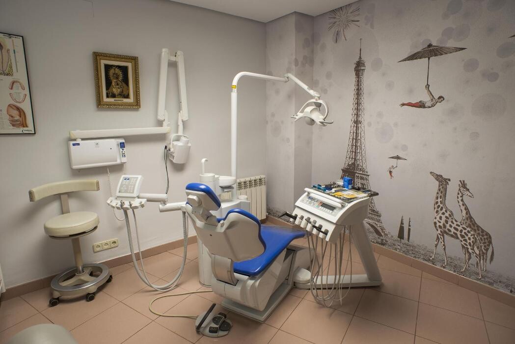 Images Clínica Dental Álvaro Gómez