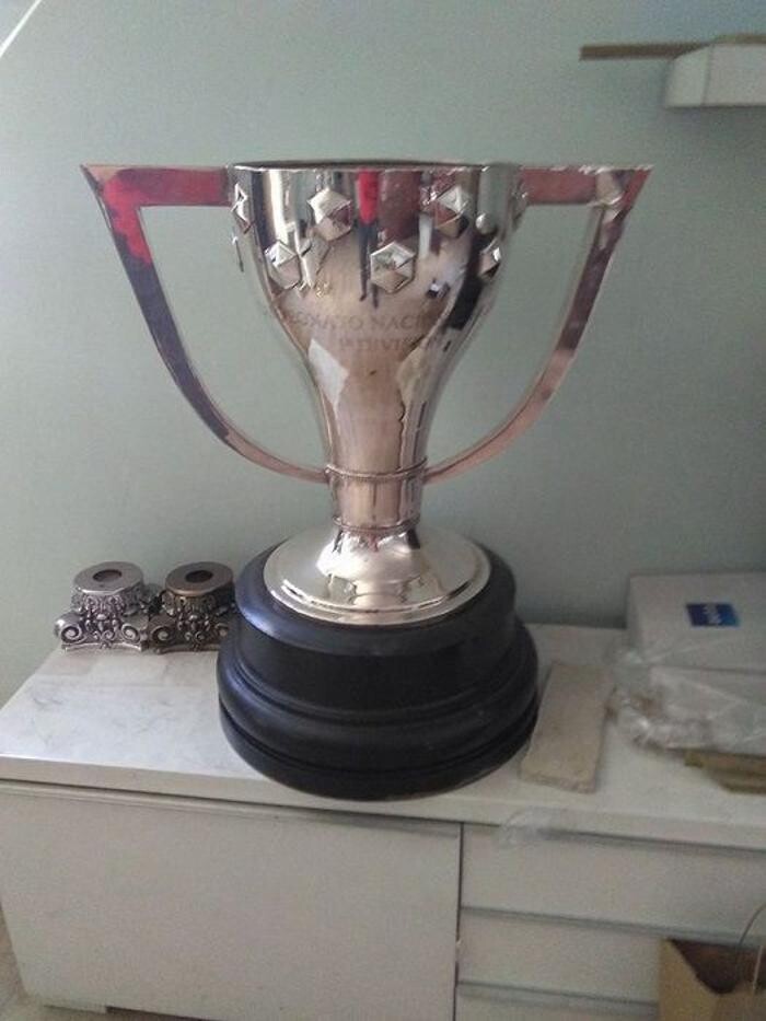 Images Trofeos Aka