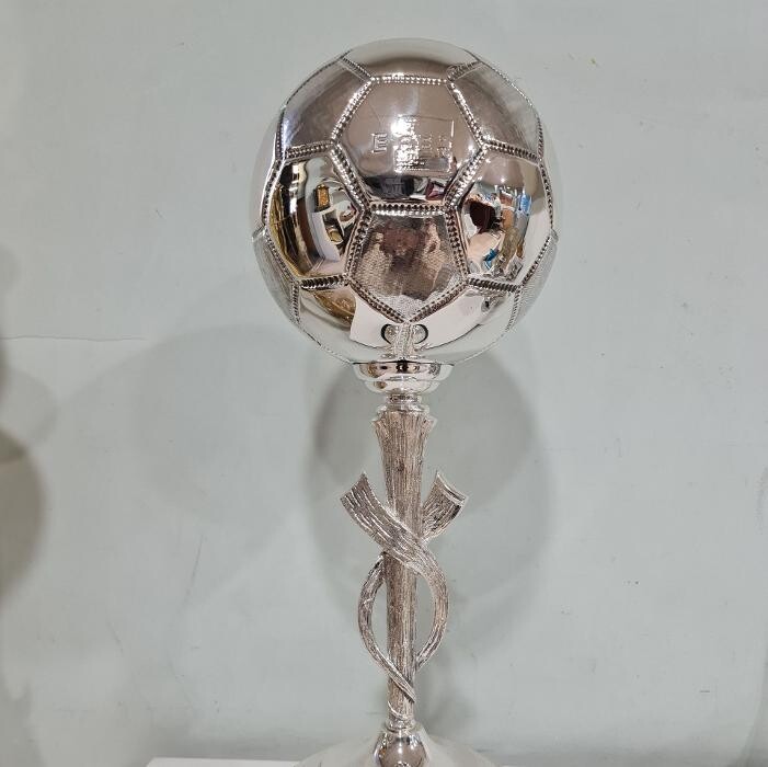 Images Trofeos Aka