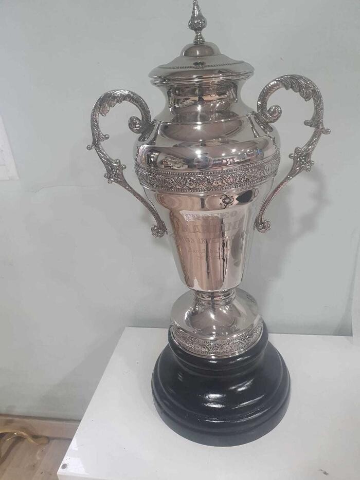 Images Trofeos Aka