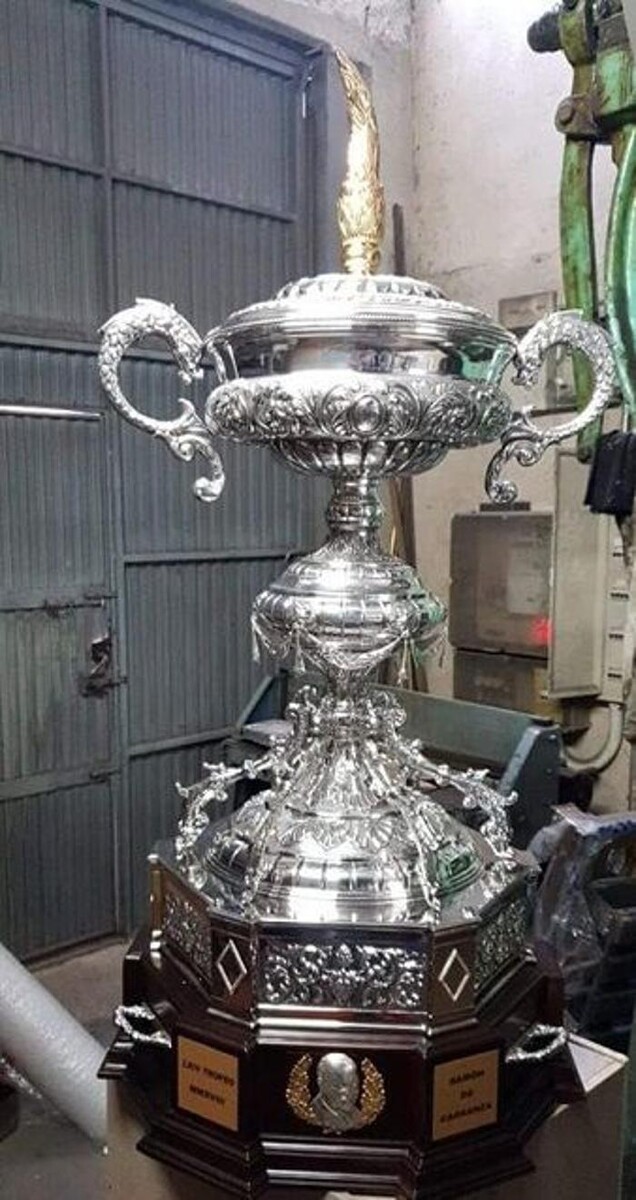 Images Trofeos Aka