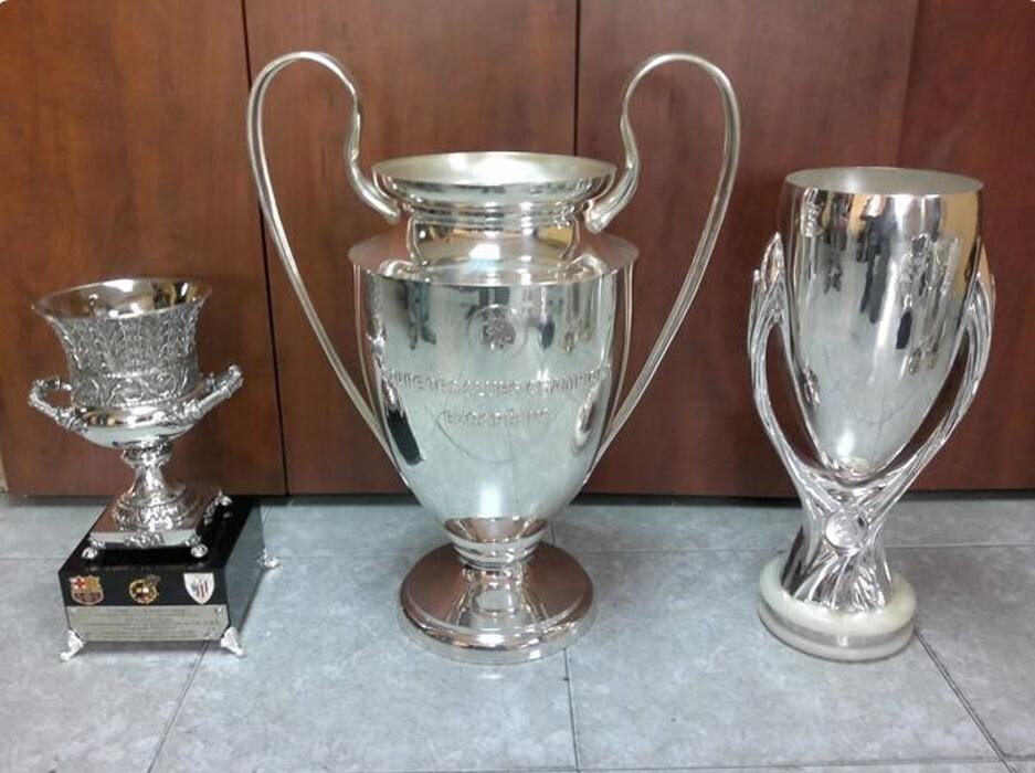 Images Trofeos Aka