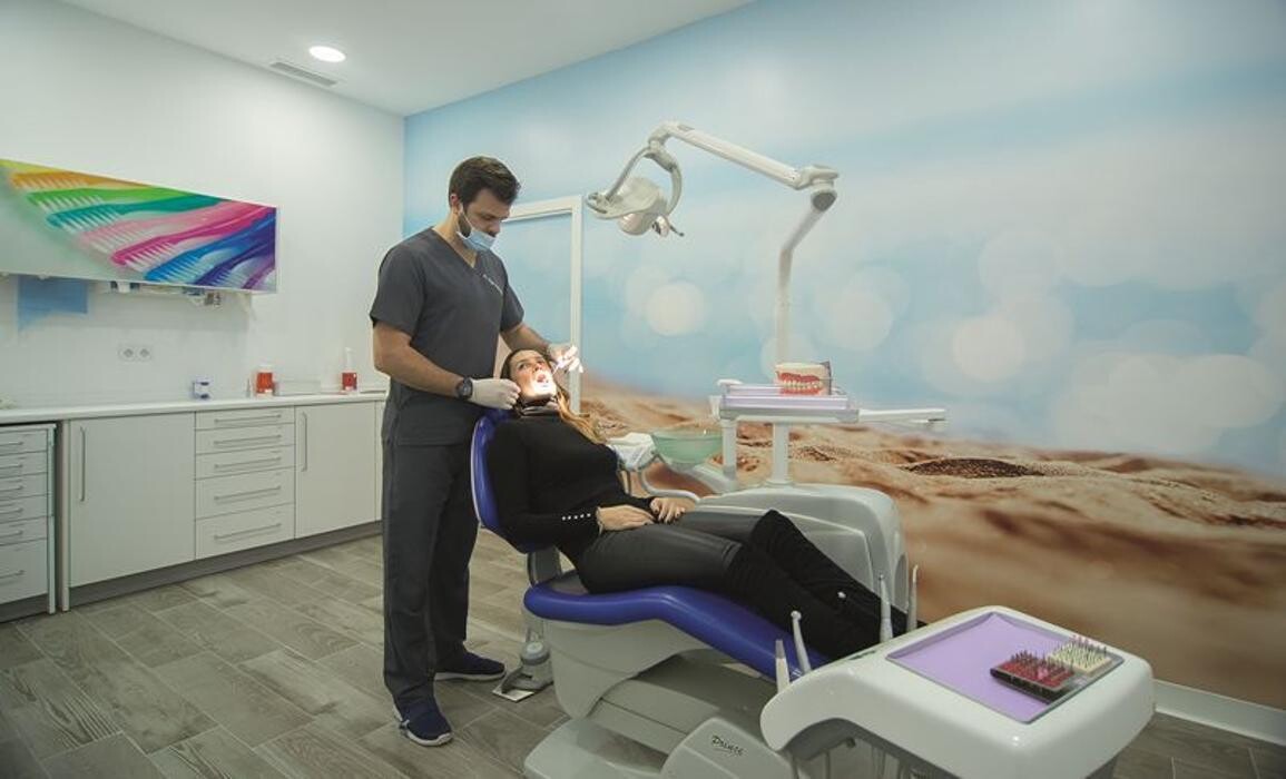 Images Clínica Dental Dr. Molinete