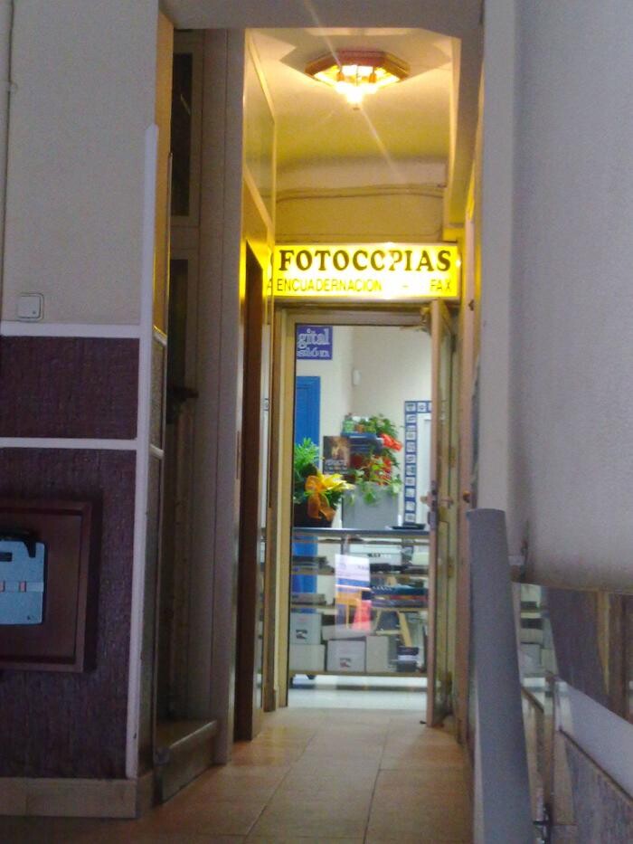 Images Papeleria - Copisteria La Puerta del Ángel