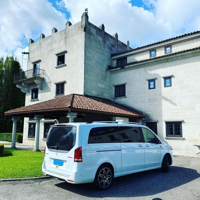 Images TAXI AEROPUERTO VIGO