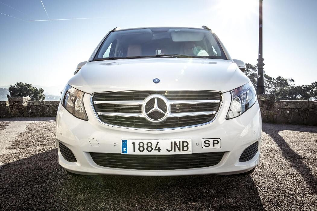 Images TAXI AEROPUERTO VIGO