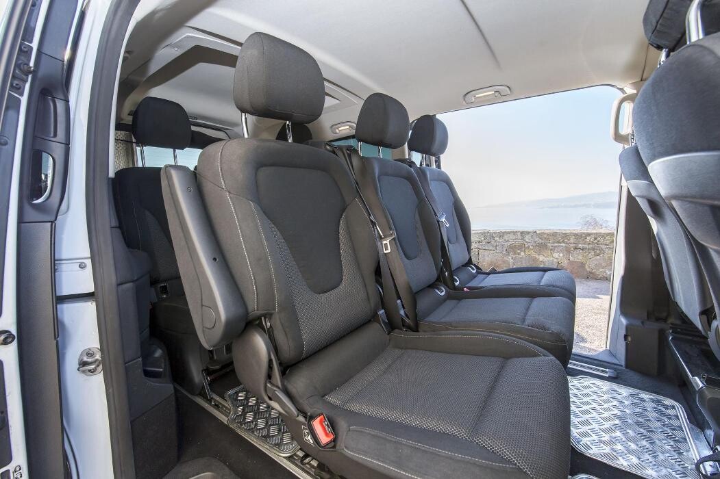 Images TAXI AEROPUERTO VIGO