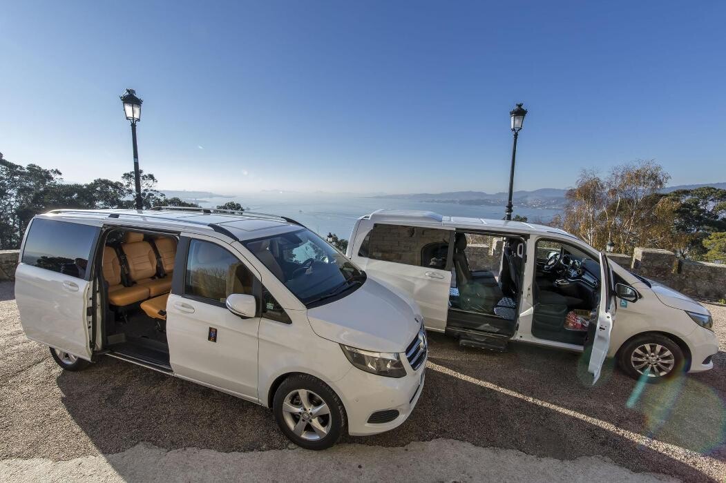 Images TAXI AEROPUERTO VIGO