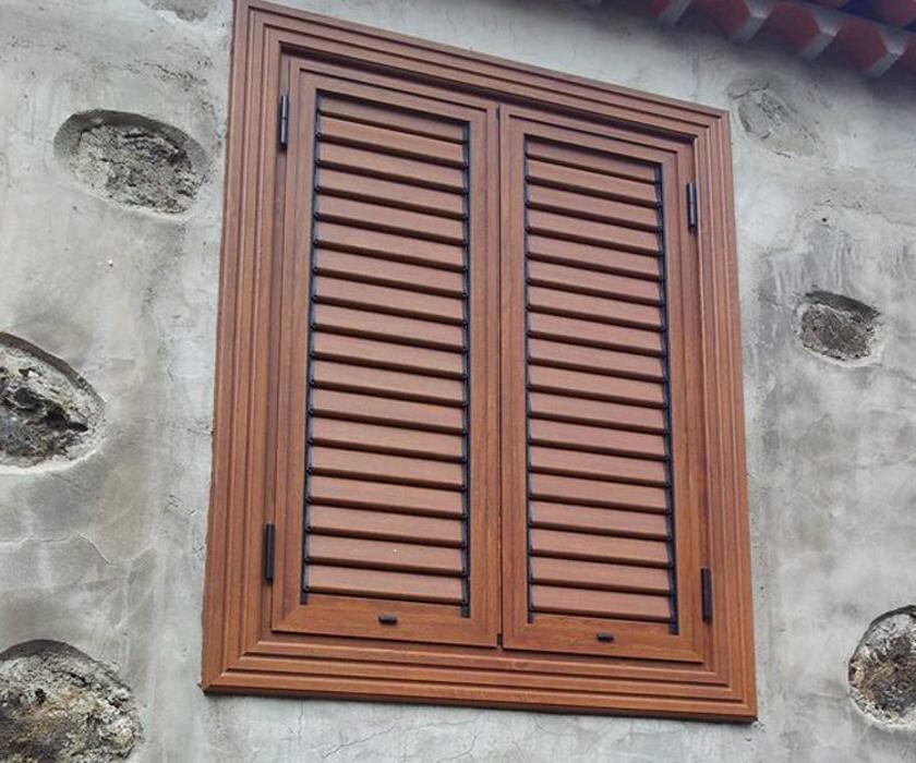 Images ALUMINIOS Y PVC TOMÁS LEÓN