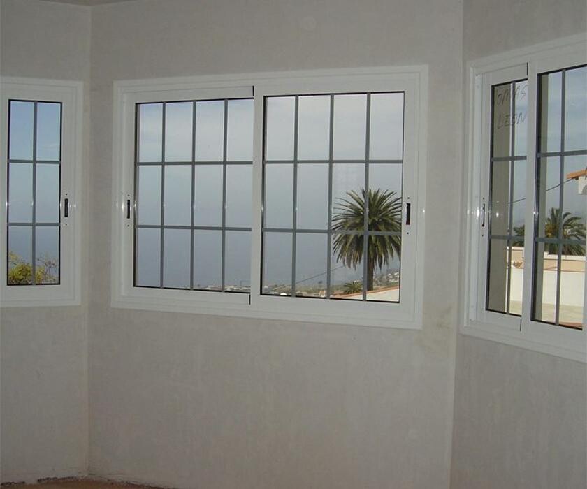 Images ALUMINIOS Y PVC TOMÁS LEÓN