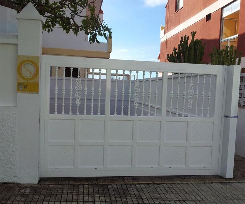 Images ALUMINIOS Y PVC TOMÁS LEÓN