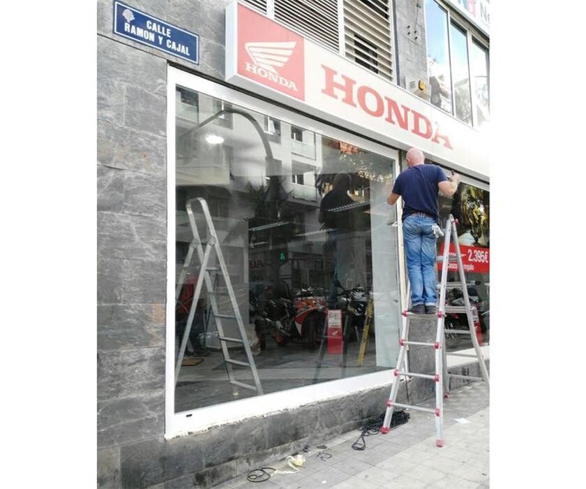 Images ALUMINIOS Y PVC TOMÁS LEÓN