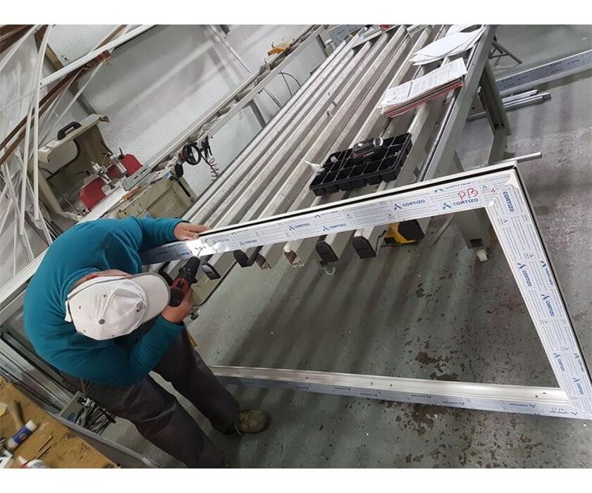 Images ALUMINIOS Y PVC TOMÁS LEÓN