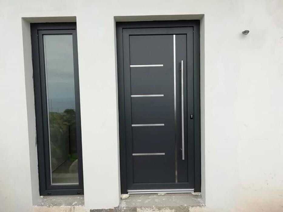 Images ALUMINIOS Y PVC TOMÁS LEÓN