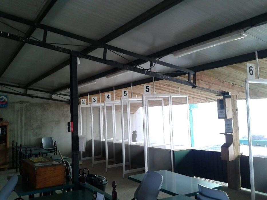 Images Extremadura de Tiro La Encina S.L.