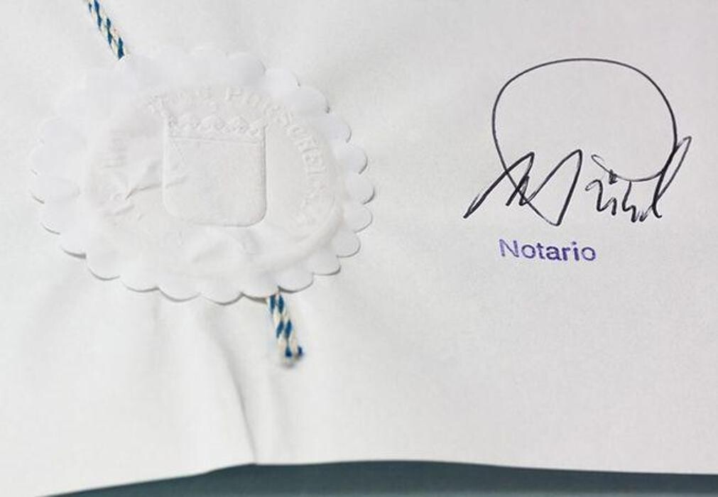Images Notaría Carlos Alberto Mateos y Vicente Torres Serrano